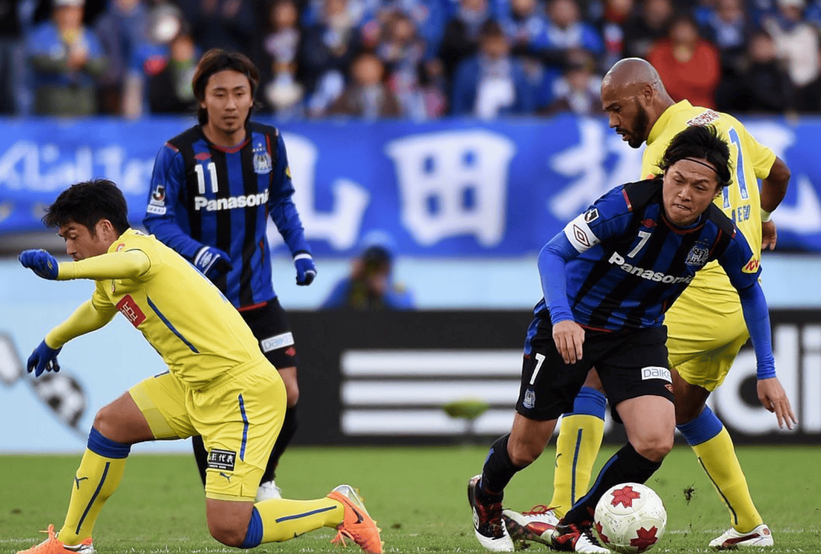 关于莱斯特城连败乃运气？球队战术引疑虑的信息