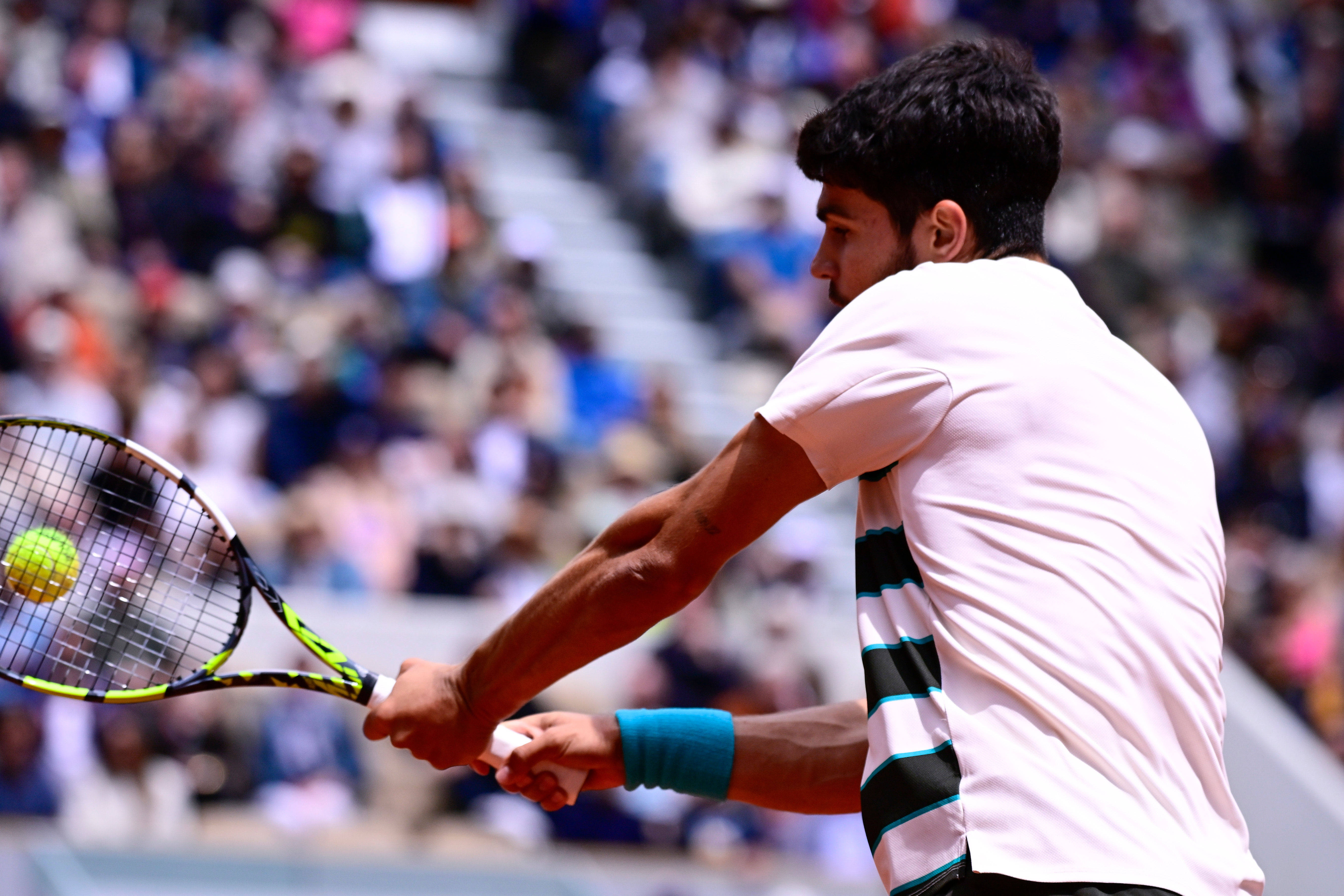 关于世界网球队险胜法国网球队,阿尔卡拉斯爆发神勇的信息 关于世界网球队险胜法国网球队,阿尔卡拉斯爆发神勇的信息