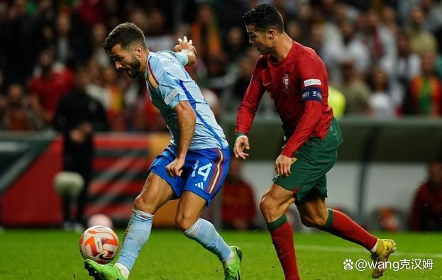 包含墨西哥完胜葡萄牙，加维绝境逆转的词条