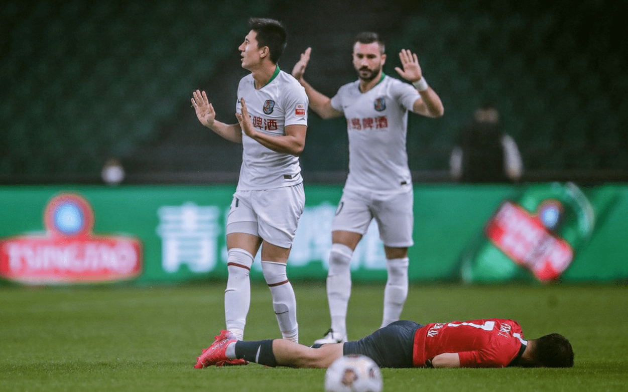 青岛队险胜广州队,锡安惊艳四座的简单介绍 青岛队险胜广州队,锡安惊艳四座的简单介绍