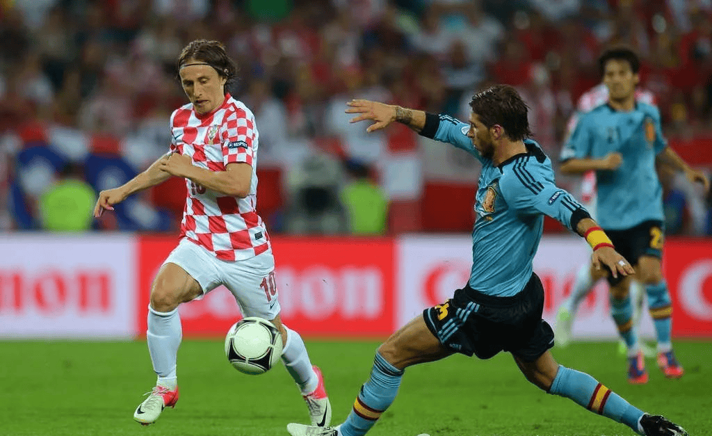 关于西班牙-负于克罗地亚,晋级前景蒙上一层阴影的信息 关于西班牙-负于克罗地亚,晋级前景蒙上一层阴影的信息