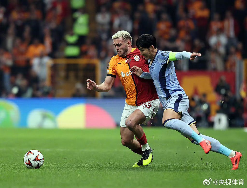 包含摩纳哥客场不敌昂热，遗憾失利的词条