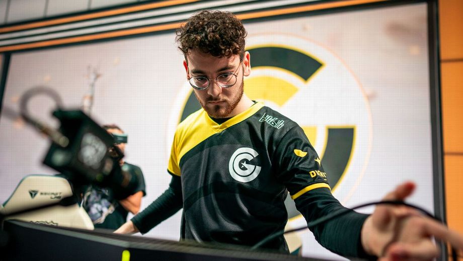 关于CLG强势TSM，Inspired送出助攻的信息