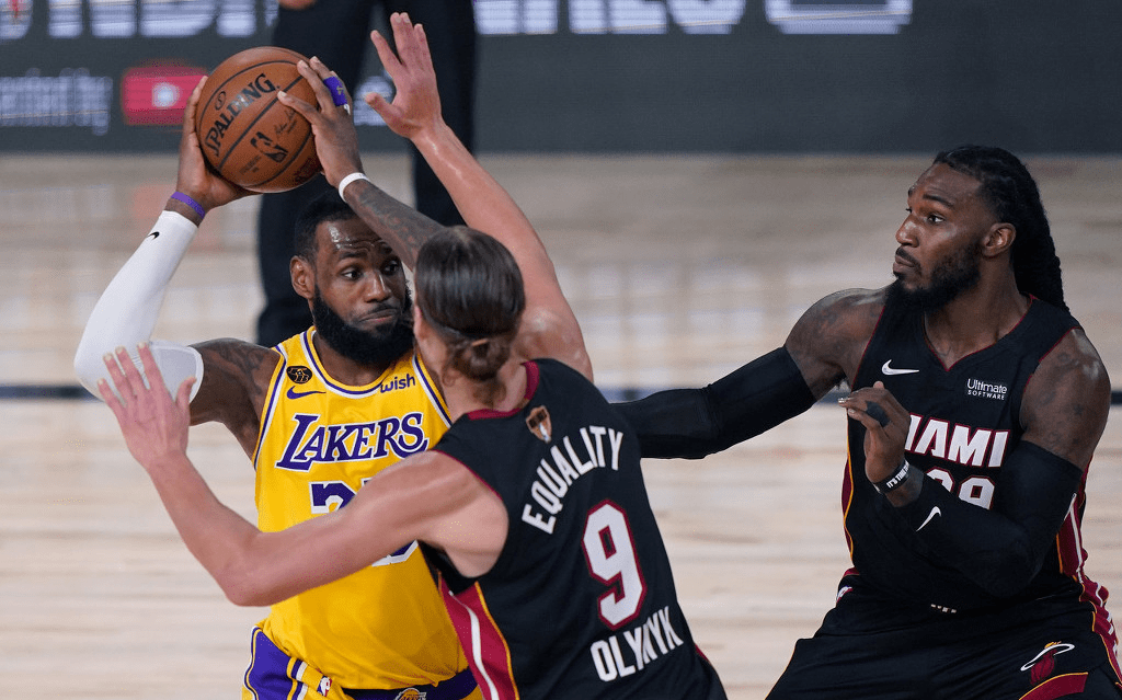 关于乌拉圭力克瑞典，门迪高光表现的信息