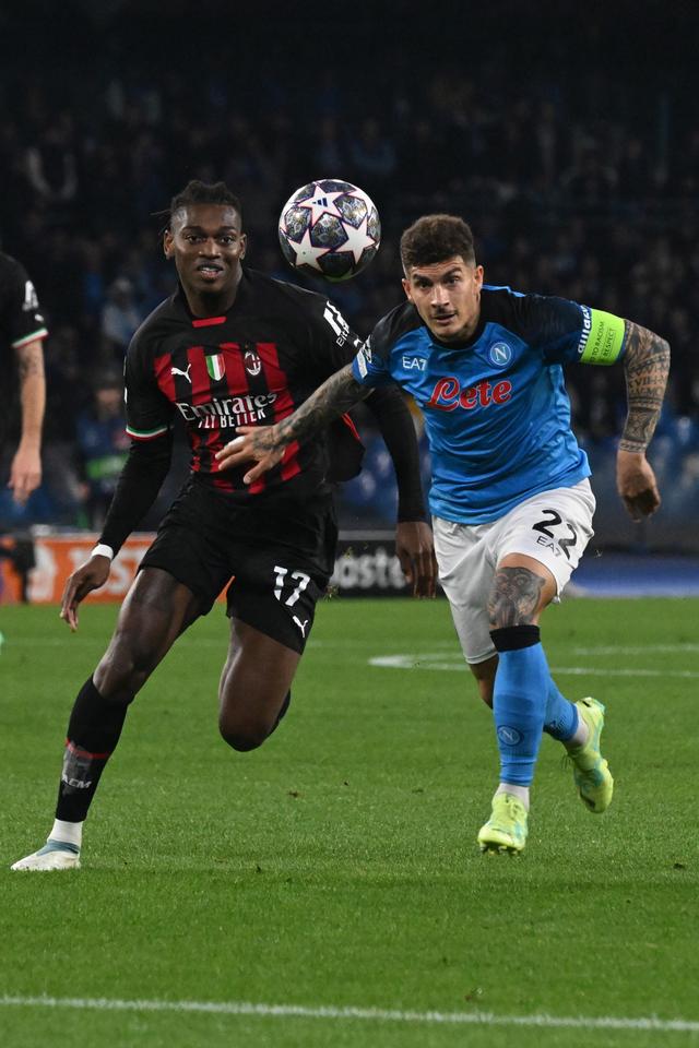 包含加拿大队封闭防守击溃澳大利亚晋级欧洲联赛半决赛的词条