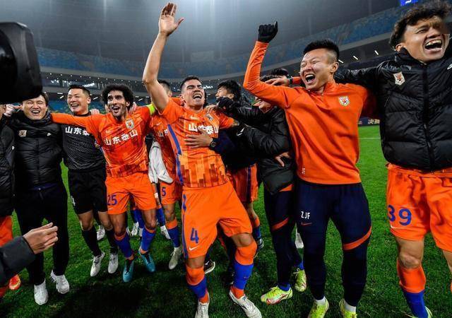 关于山东鲁能球员个人表现赛后分析受到热议的信息