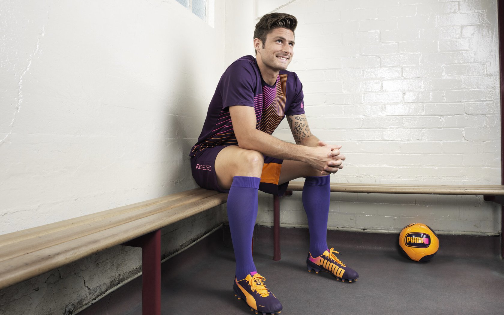 魔术淘汰骑士，利拉德成为关键先生，一场改写历史的个人表演