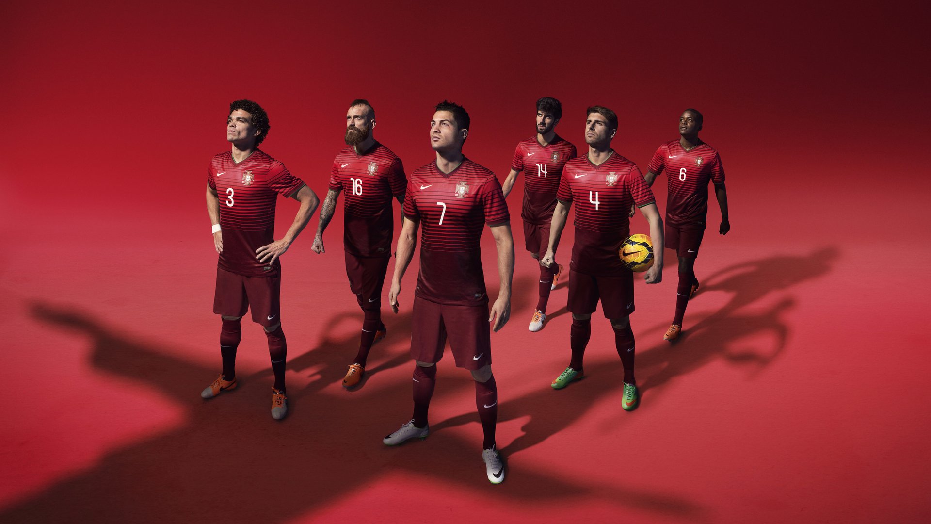 绿茵场上的闪电战，羽球场上的凤凰舞—德国队轻取法国队，陈雨菲状态火热预示羽坛新格局